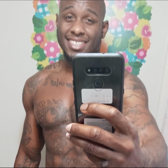 Simply me - Picture 1 of 3